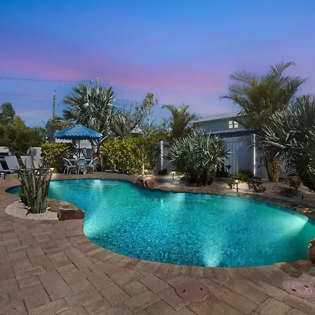 Magnolia Shores